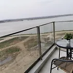 De Lux 2 Cu Lacul Morii Apartmán *
