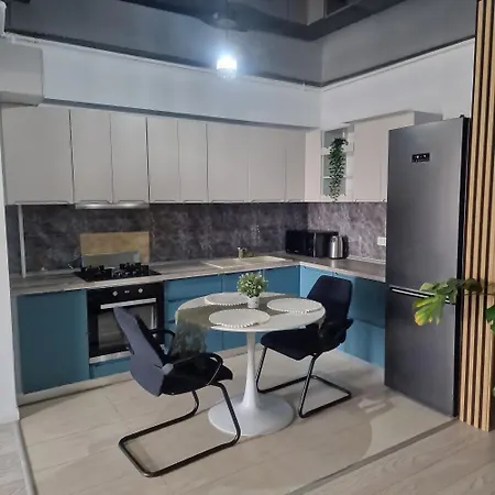 De Lux 2 Cu Lacul Morii Bucharest