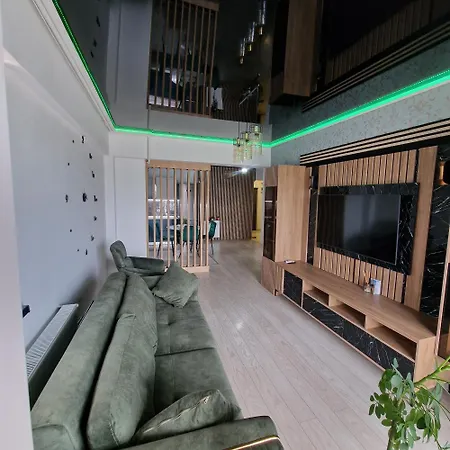 De Lux 2 Cu Lacul Morii *