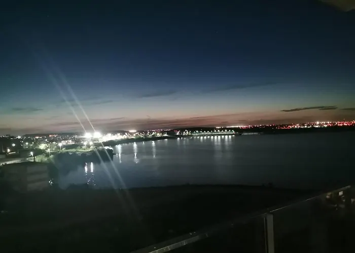 De Lux 2 Cu Lacul Morii * Bucureşti