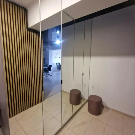 Apartment De Lux 2 Cu Lacul Morii *