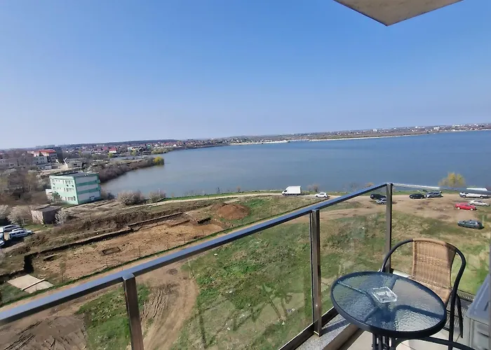 De Lux 2 Cu Lacul Morii *